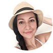 Arisbe, Franco-Mexican travel blogger