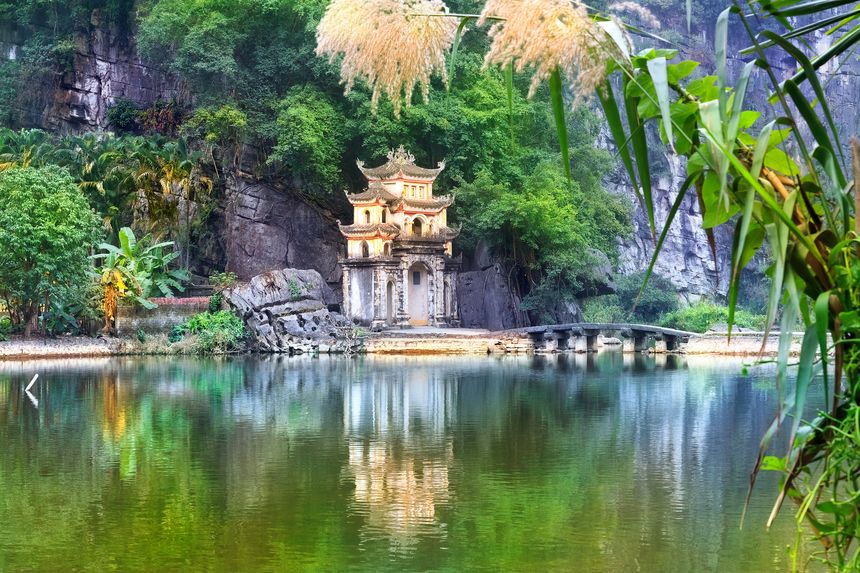 Ninh Binh and the Tam Coc River