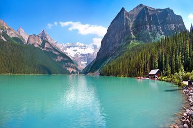 Le lac Louise au cœur du Parc National de Banff dans l'Alberta