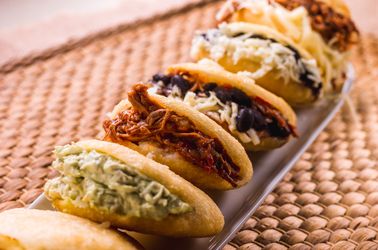 Un petit en-cas ?  L'arepa