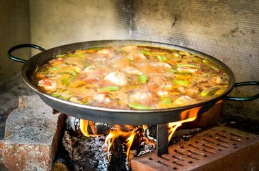 La traditionnelle paëlla ! 