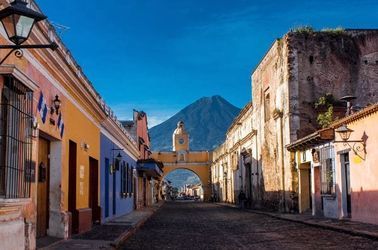 L'Arc de Sainte-Catherine, Antigua