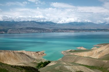 Montagnes de Toktogul